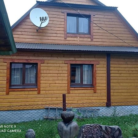 Садиба Брусний Микуличин Екстериор снимка